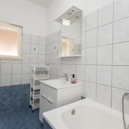 Apartment Ivan - With Parking *
