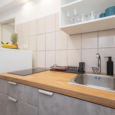 Appartement Ivan - With Parking *